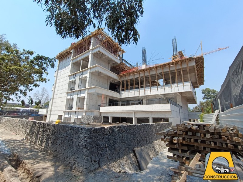 Vista exterior del edificio (2).jpg