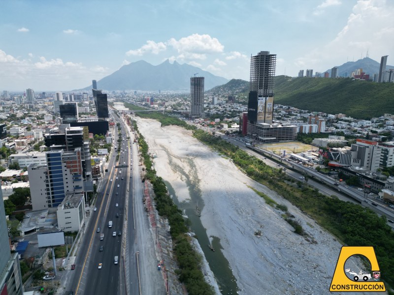 Río Santa Catarina (1).jpg